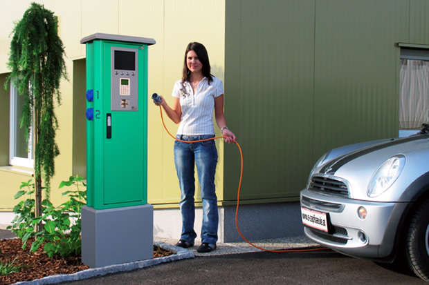 borne-de-recharge-voiture-electrique Une borne de charge pour voiture électrique