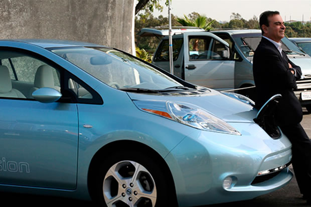 ghosn-nissan-leaf