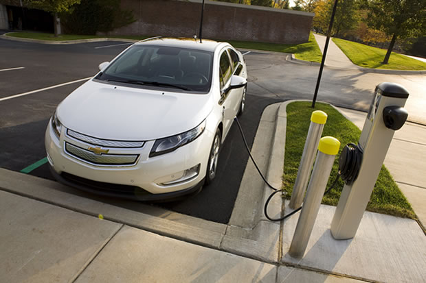 chevrolet-volt-electrique-hybride La chevrolet Volt, électrique ou hybride ?
