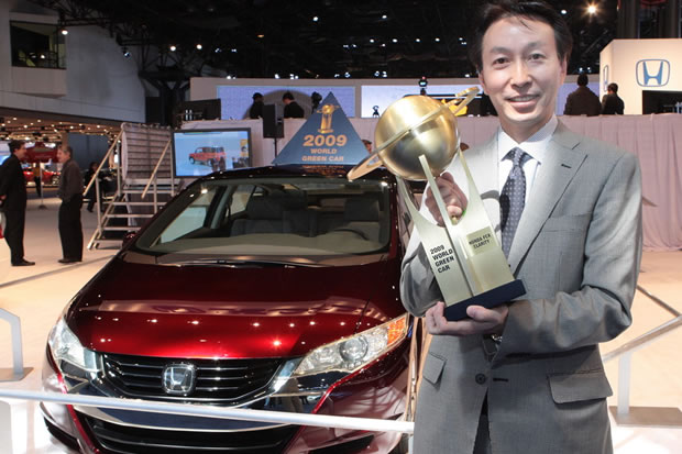 honda-fcx-clarity-award Honda FCX Clarity