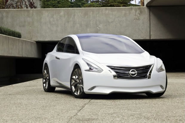 Nissan Ellure