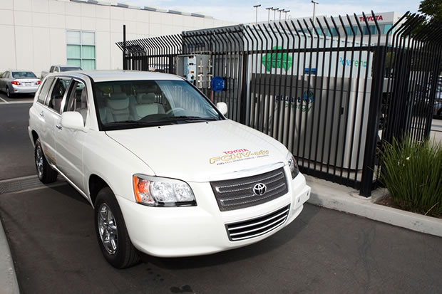 toyota-FCHV-adv La Toyota FCHV-adv