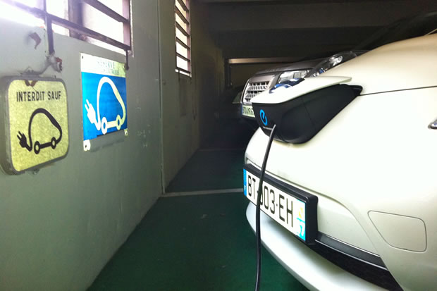 antivol cable voiture electrique