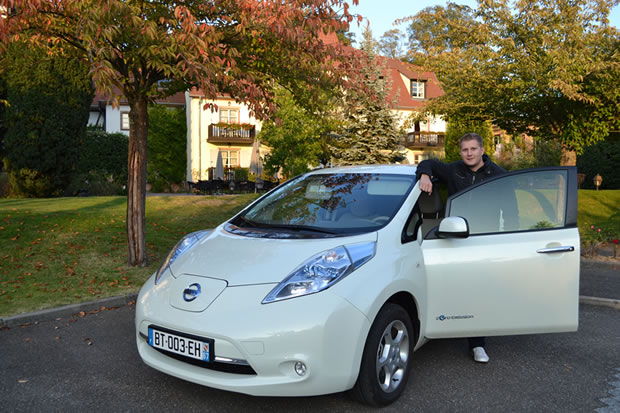 Nissan LEAF