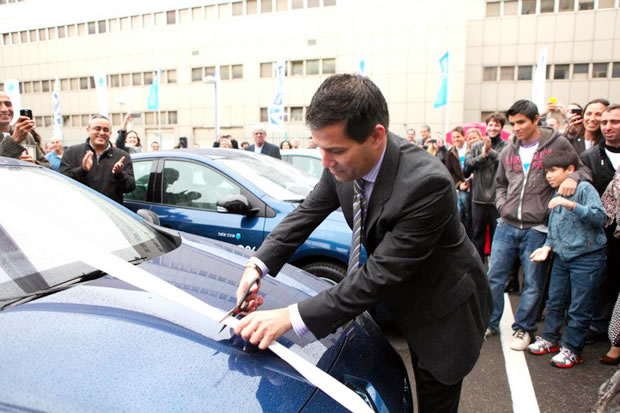 L'inauguration de la flotte de voitures électriques de Better Place
