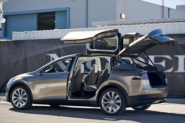 tesla-model-x-portes Les portes du Tesla Model X