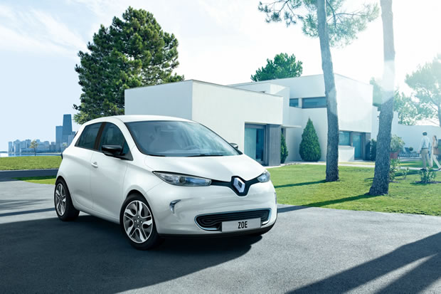 renault-zoe-branchee Renault ZOE branchée