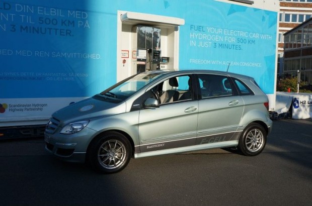 Mercedes Banz Class B F Cell