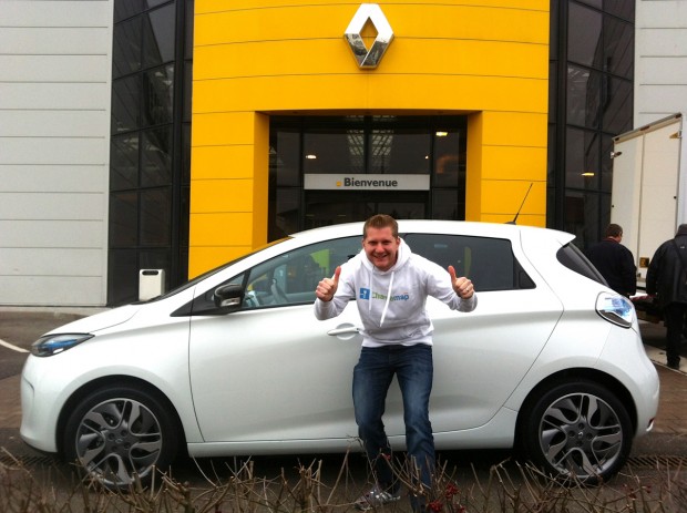 Content de pouvoir enfin tester la ZOE ! Content de pouvoir enfin tester la ZOE !