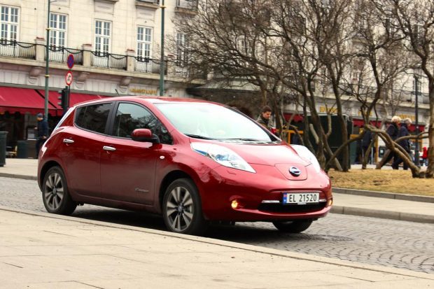 nissan-leaf-2013_007