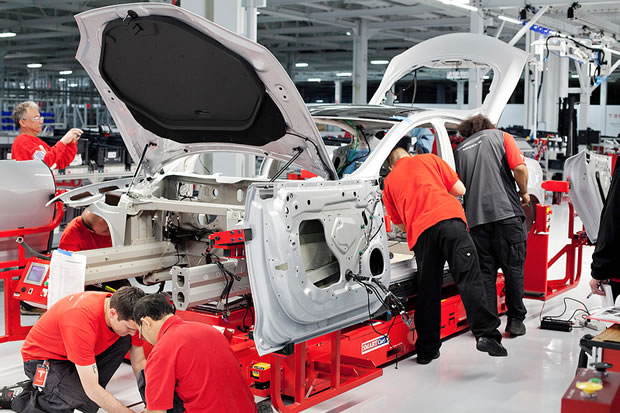 Usine tesla motors Usine tesla motors