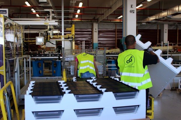 Les cellules de batteries pour la Renault ZOE prêtes à être montées Les cellules de batteries pour la Renault ZOE prêtes à être montées