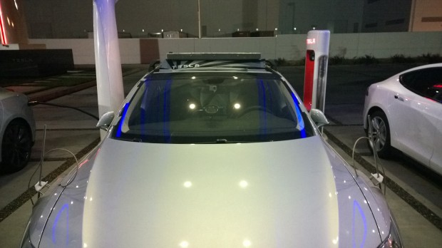 tesla-model-x-mule_002