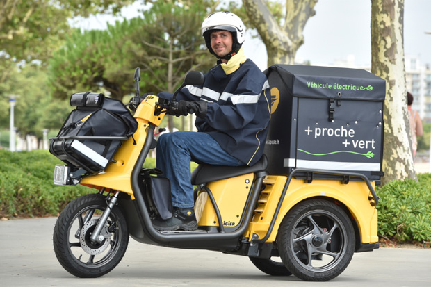 Le Staby, trois-roues électrique développé par Ligier pour le compte de la Poste