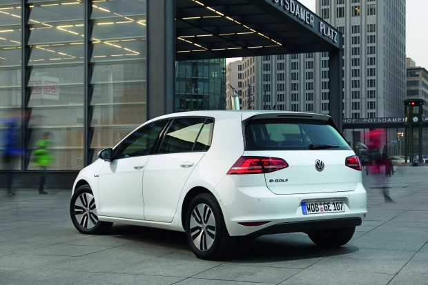 L'arrière de la Volkswagen e-Golf