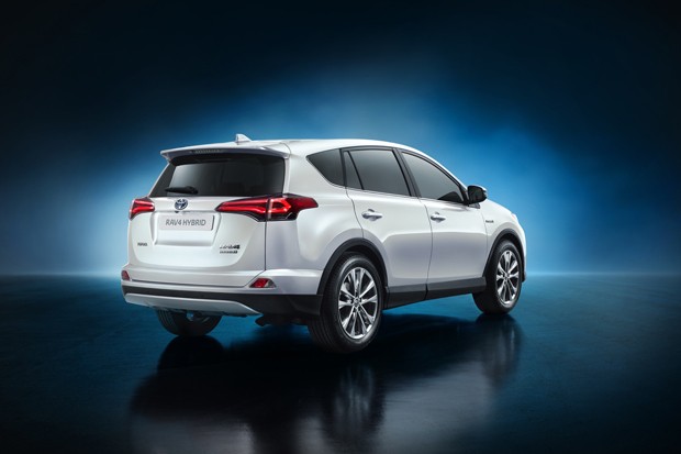 toyota_rav4_hybride_02