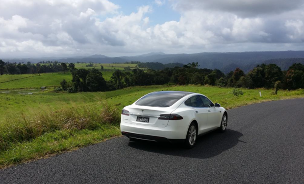 9000km-tesla-model-s_23