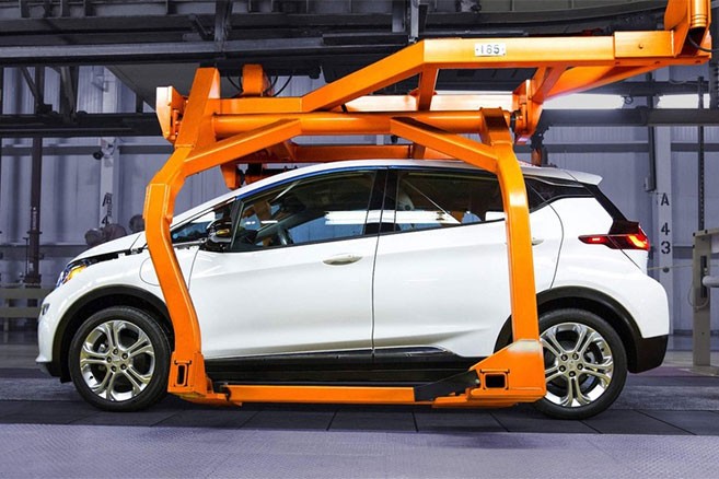 Chevrolet débute la pré-production de la Chevrolet Bolt