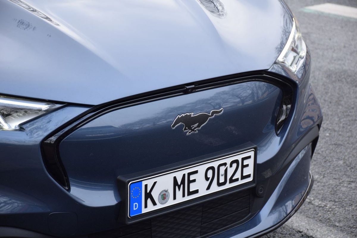 Calandre Mustang Mach-E