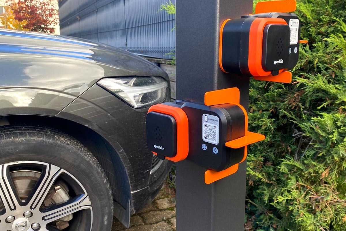 Prises de recharge 16 A connectée low-cost Sparklin
