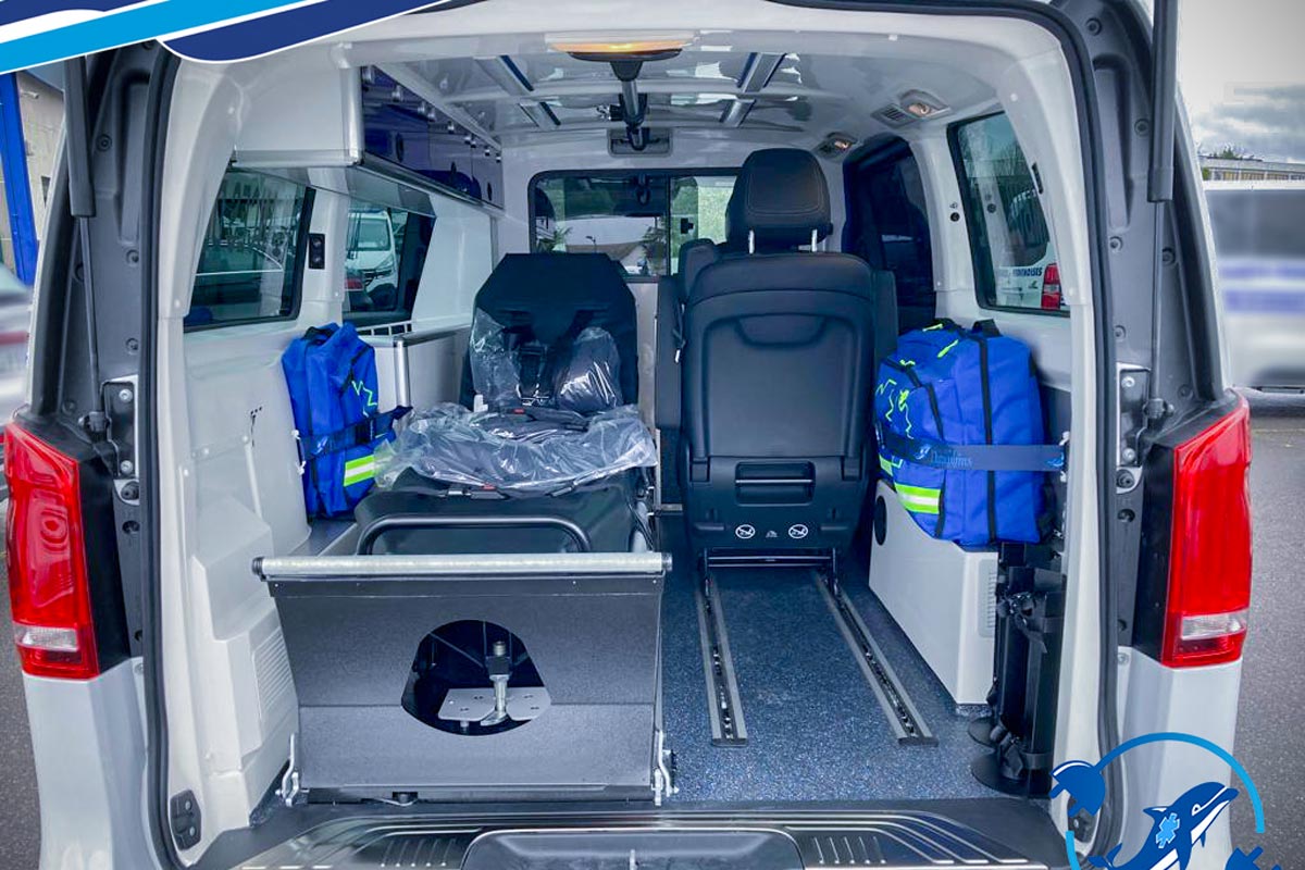 Mercedes EQV ambulance