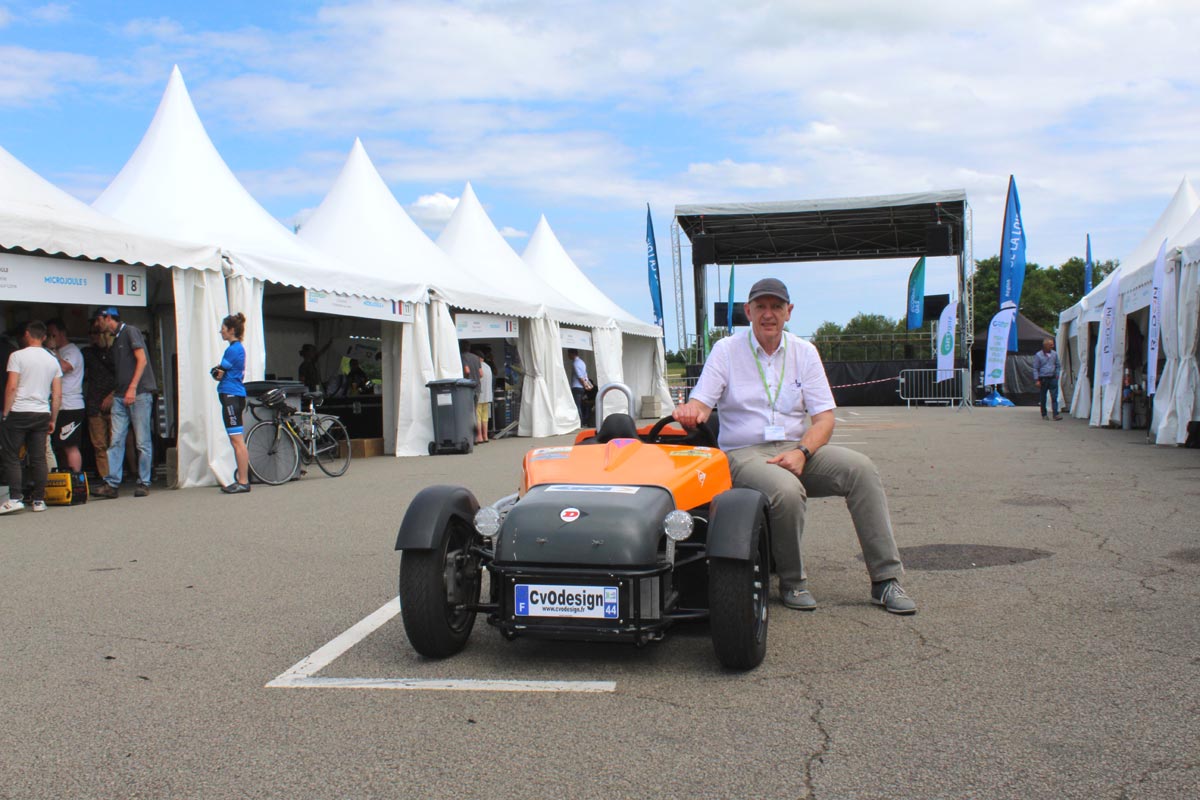 Christian van Oost et son roadster électrique CvO-H01