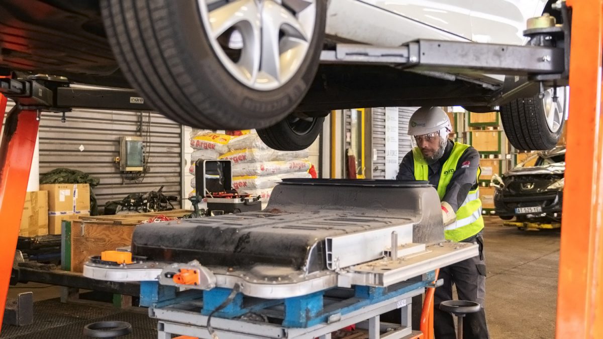 Recyclage automobile chez Indra