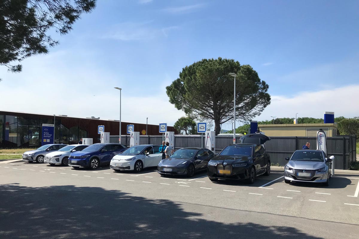 Recharge à l’aire de Montélimar (Ionity)
