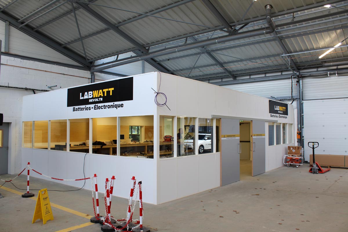 Dans le e-Garage Revolte de Nantes