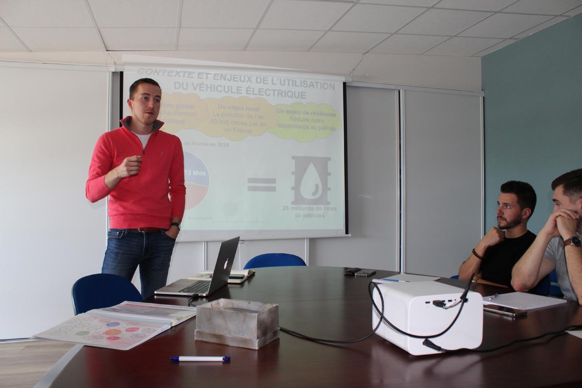 Formation au garage Le Loulay